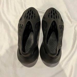 Yeezy foam runner